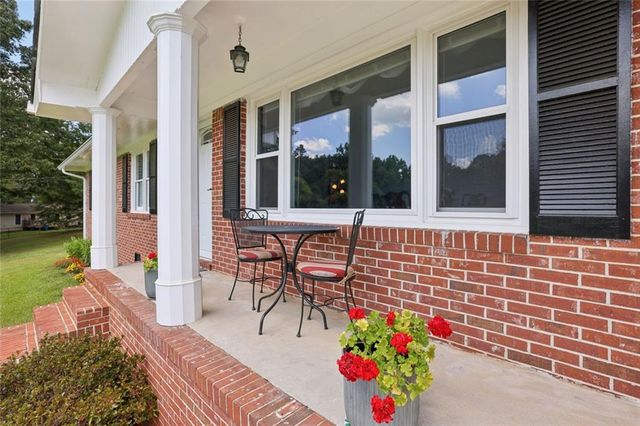 2833 Crabapple Circle, Dacula, GA 30019