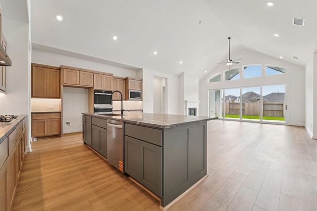 9906 Hunters Run Drive, Missouri City, TX 77459