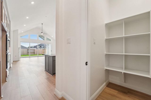 9906 Hunters Run Drive, Missouri City, TX 77459