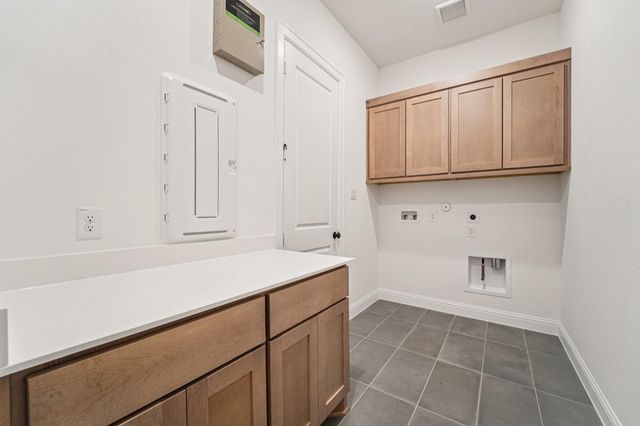 9906 Hunters Run Drive, Missouri City, TX 77459