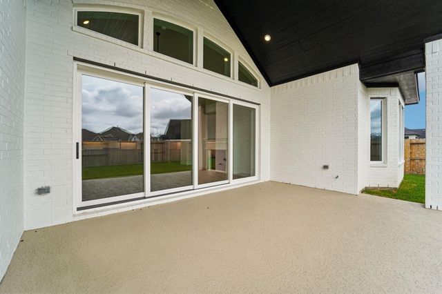 9906 Hunters Run Drive, Missouri City, TX 77459