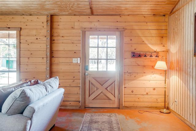 1348 County Road 2013, Glen Rose, TX 76690