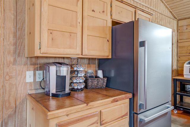 1348 County Road 2013, Glen Rose, TX 76690