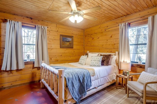1348 County Road 2013, Glen Rose, TX 76690
