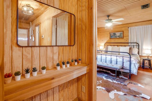 1348 County Road 2013, Glen Rose, TX 76690