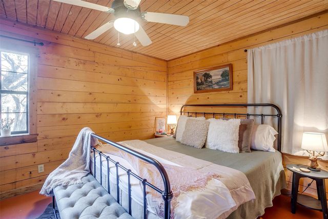 1348 County Road 2013, Glen Rose, TX 76690