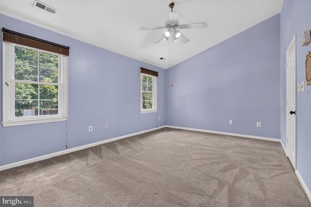 8209 SUNSET DR, Manassas, VA 20110