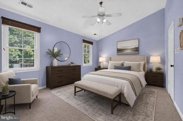 8209 SUNSET DR, Manassas, VA 20110