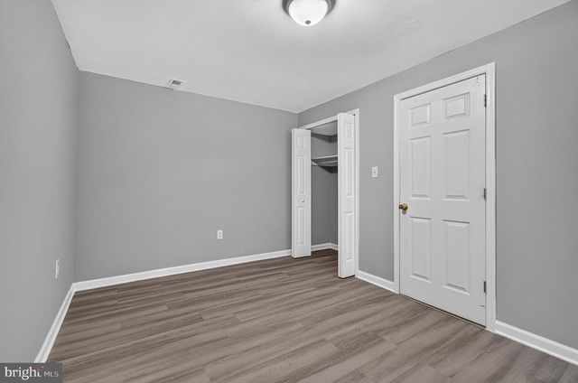 8209 SUNSET DR, Manassas, VA 20110