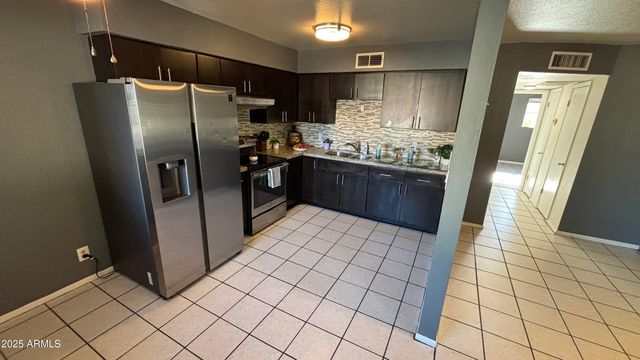 3626 N 37TH Street 8, Phoenix, AZ 85018