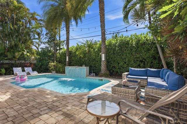 1609 NE 18th Ave, Fort Lauderdale, FL 33305