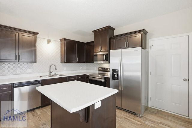 512 Meloney Drive, Hinesville, GA 31313