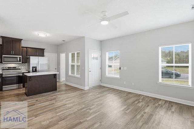 512 Meloney Drive, Hinesville, GA 31313