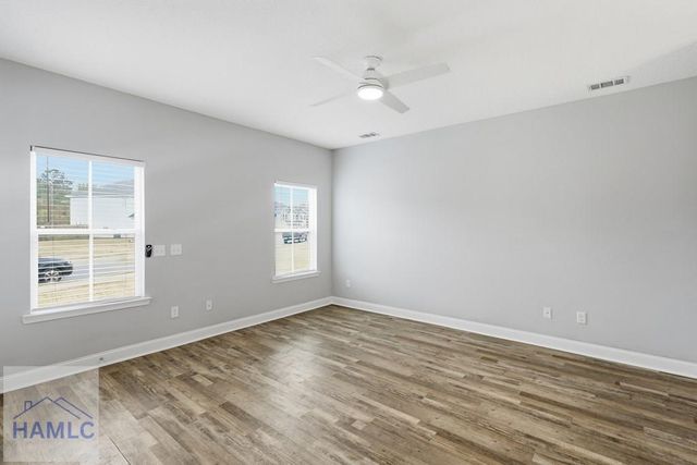 512 Meloney Drive, Hinesville, GA 31313