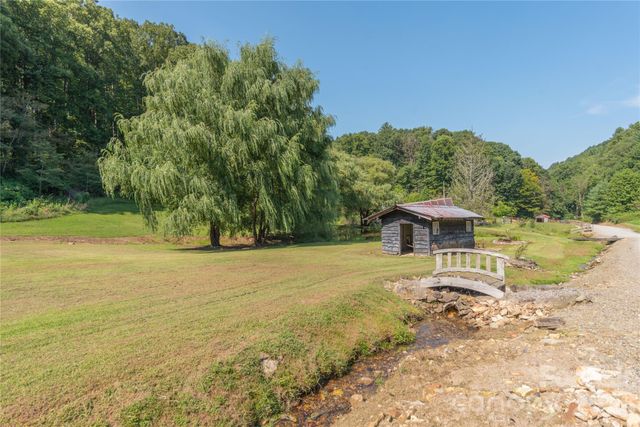 00 Curry Comb Trail 518, Waynesville, NC 28785