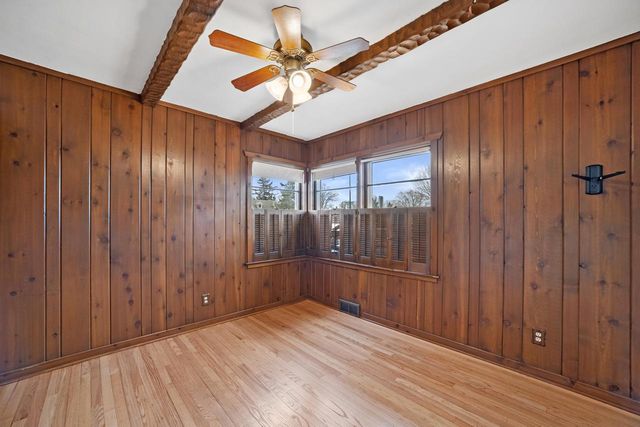 2538 S 75th STREET, West Allis, WI 53219