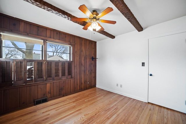 2538 S 75th STREET, West Allis, WI 53219