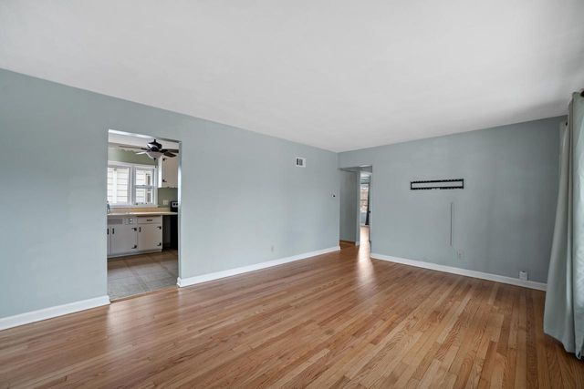 2538 S 75th STREET, West Allis, WI 53219