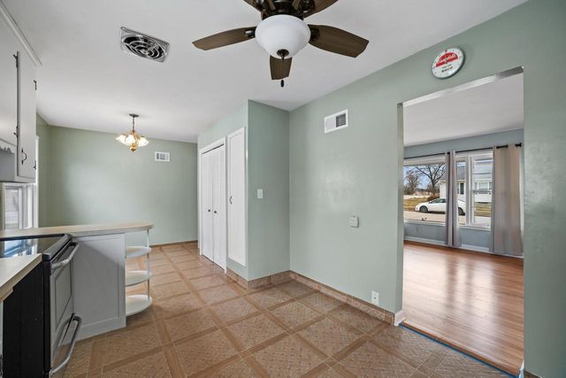 2538 S 75th STREET, West Allis, WI 53219