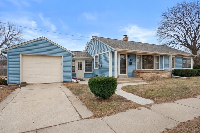 2538 S 75th STREET, West Allis, WI 53219