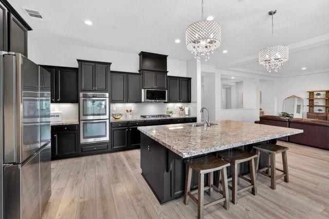 6324 Monument Springs Dr, Rocklin, CA 95677