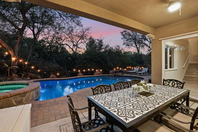 6324 Monument Springs Dr, Rocklin, CA 95677