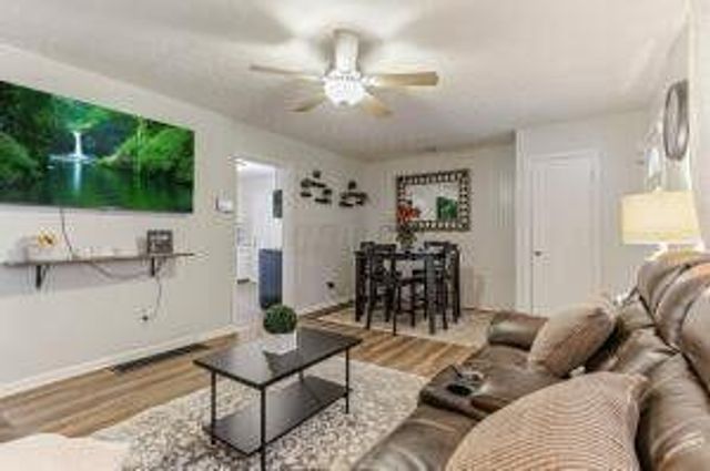 2781 Innis Road, C, Columbus, OH 43224