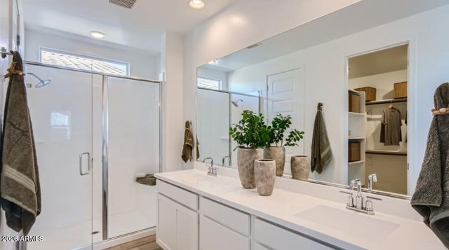 15817 W WINSLOW Avenue, Goodyear, AZ 85338