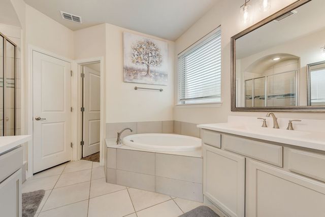 3113 Linham Drive, Mansfield, TX 76084