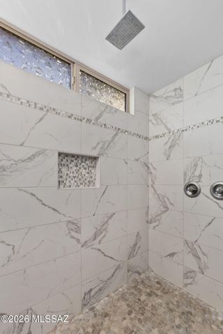 60152 E Blue Palm Drive, Oracle, AZ 85623