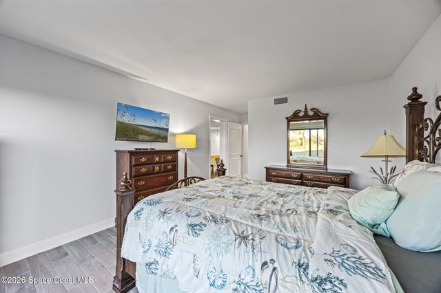 3060 N Atlantic Avenue 106, Cocoa Beach, FL 32931