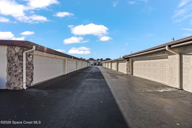 3060 N Atlantic Avenue 106, Cocoa Beach, FL 32931