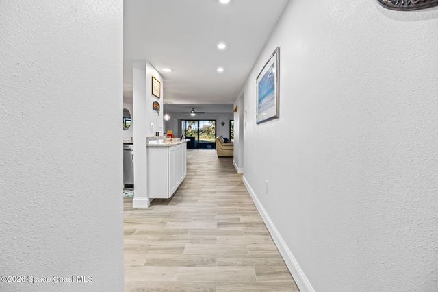 3060 N Atlantic Avenue 106, Cocoa Beach, FL 32931