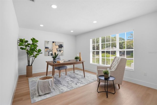 4816 79TH AVENUE PLAZA E, Sarasota, FL 34243