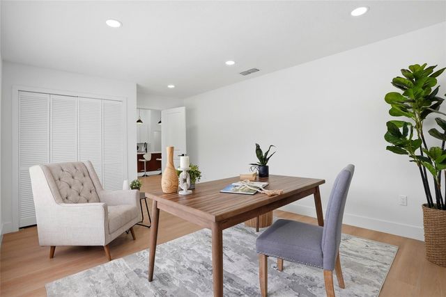 4816 79TH AVENUE PLAZA E, Sarasota, FL 34243