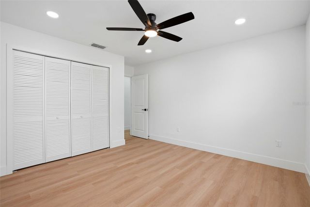 4816 79TH AVENUE PLAZA E, Sarasota, FL 34243