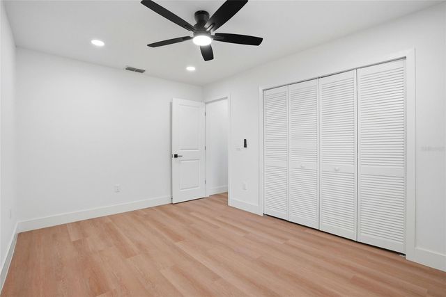 4816 79TH AVENUE PLAZA E, Sarasota, FL 34243