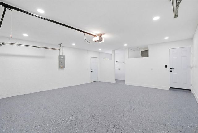 4816 79TH AVENUE PLAZA E, Sarasota, FL 34243