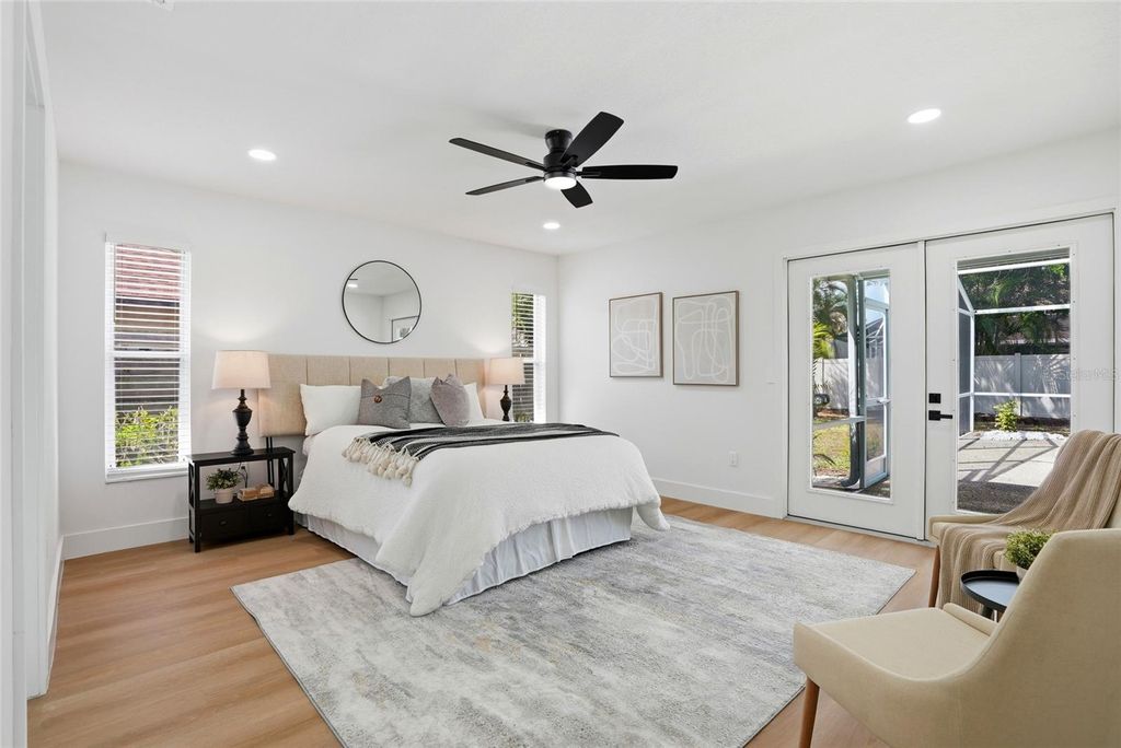 Image 21 of property listing at 4816 79TH AVENUE PLAZA E, Sarasota, FL 34243