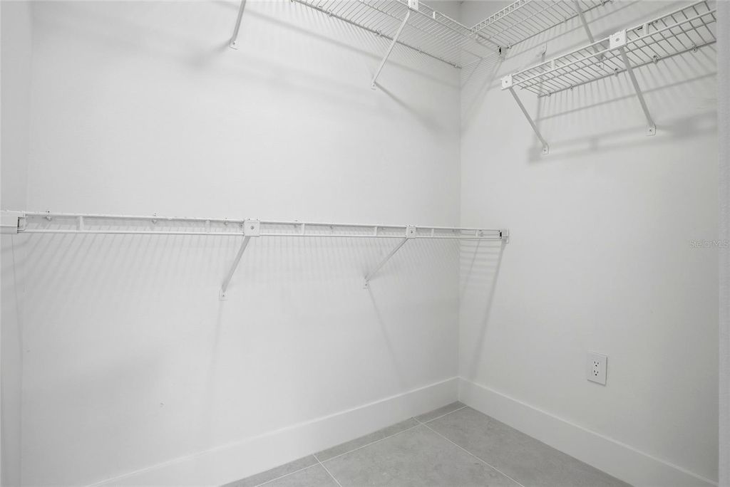 Image 26 of property listing at 4816 79TH AVENUE PLAZA E, Sarasota, FL 34243