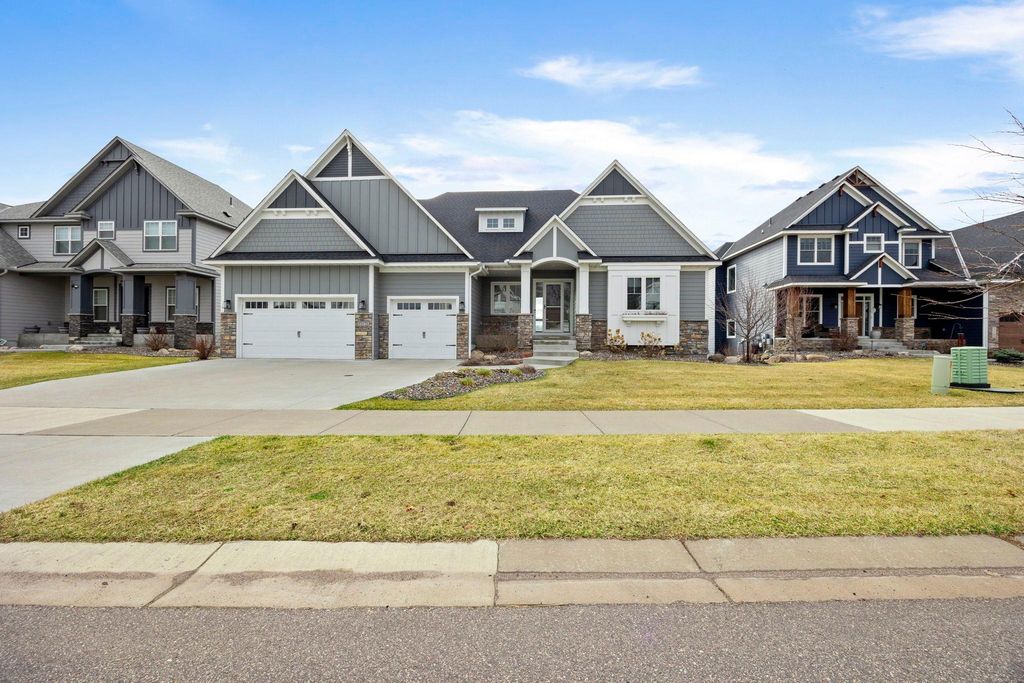 13175 Coral Sea Ct NE, Blaine, MN 55449
