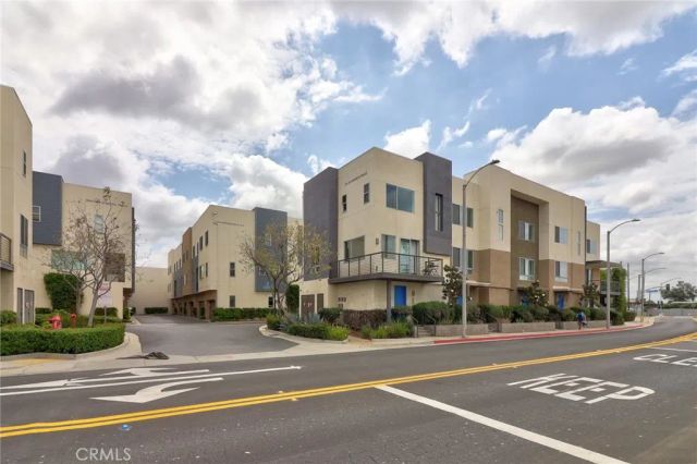 1012 Eucalipto Place, Montebello, CA 90640