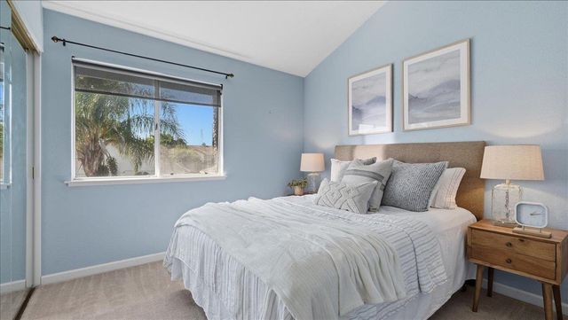 420 Falcon Ct, Tracy, CA 95376