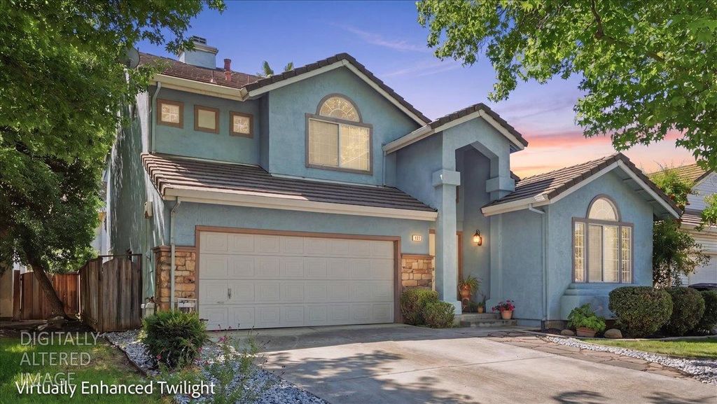 420 Falcon Ct, Tracy, CA 95376