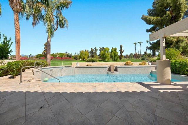 188 S Kavenish Drive, Rancho Mirage, CA 92270