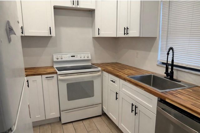 1500 VIRGINIA AVENUE 212, Daytona Beach, FL 32114