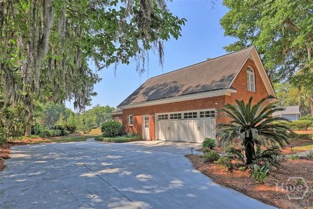 141 Grays Creek Drive, Savannah, GA 31410