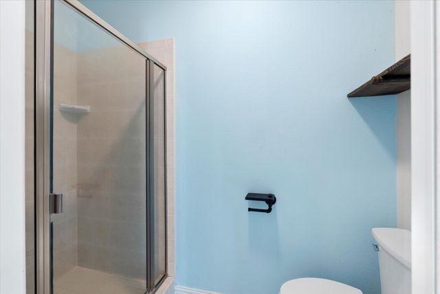 1401 7th Avenue, Gold Hill, OR 97525