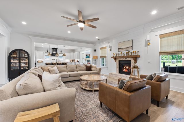 313 Merrydale Drive, Huntsville, AL 35811