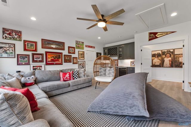 313 Merrydale Drive, Huntsville, AL 35811